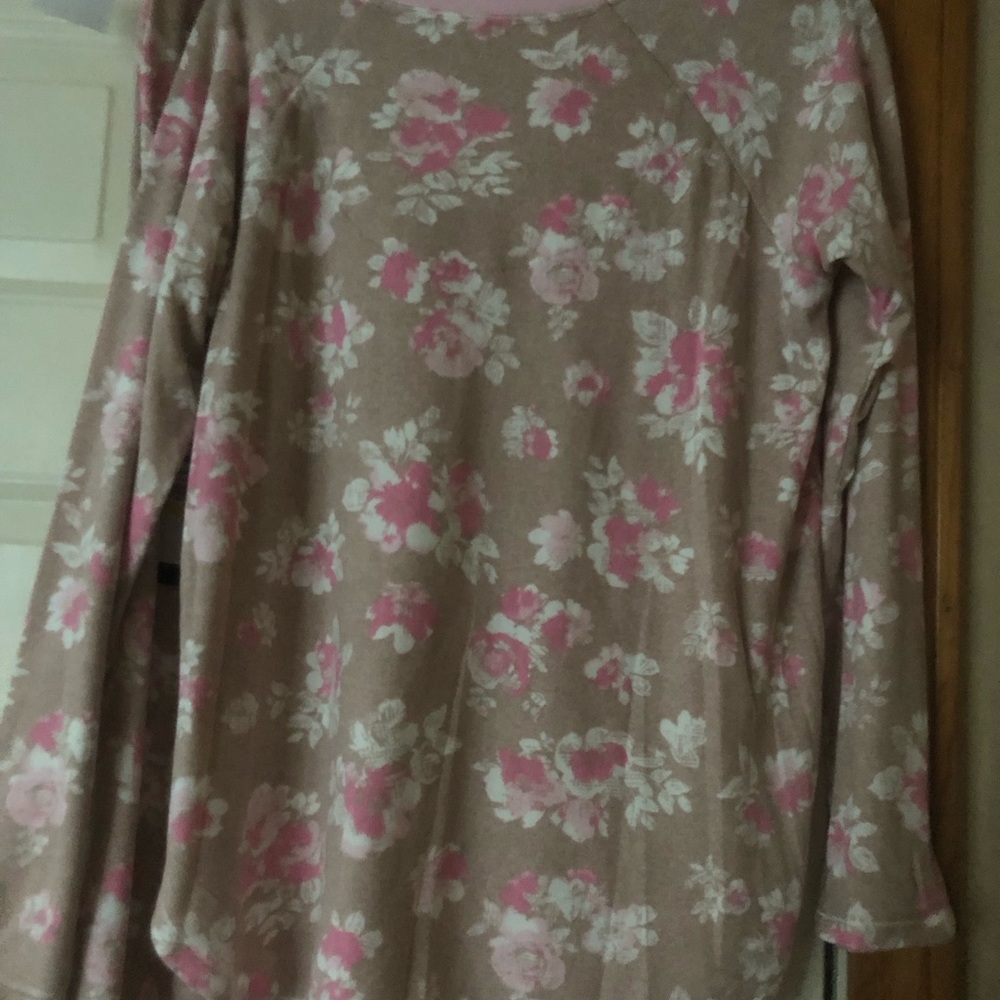 Cuddl Duds Floral Long Sleeve Pajama set - Picture 7 of 16